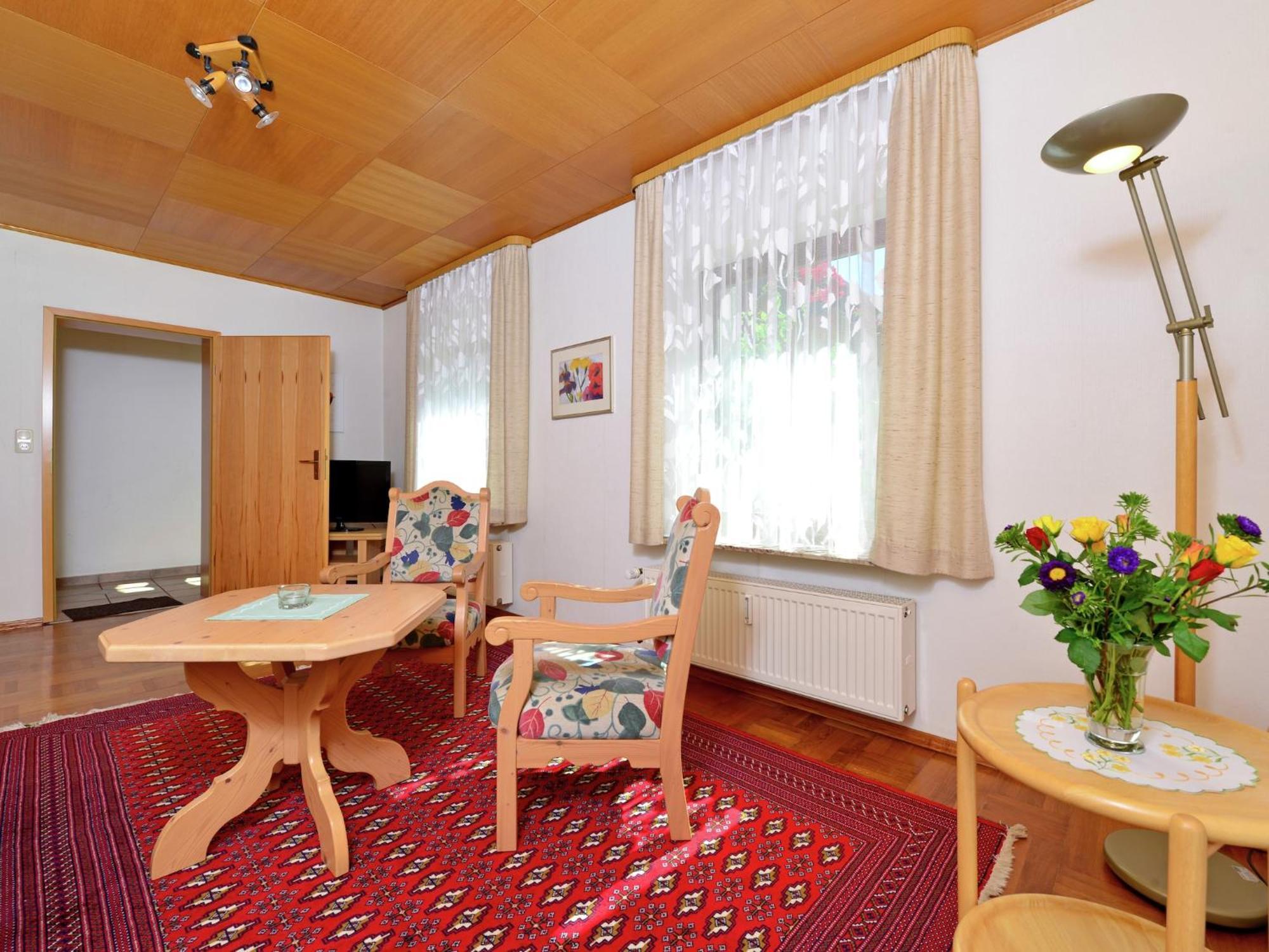 Quaint Apartment In Eimelrod Near Lake And Water Sports Willingen  Ngoại thất bức ảnh